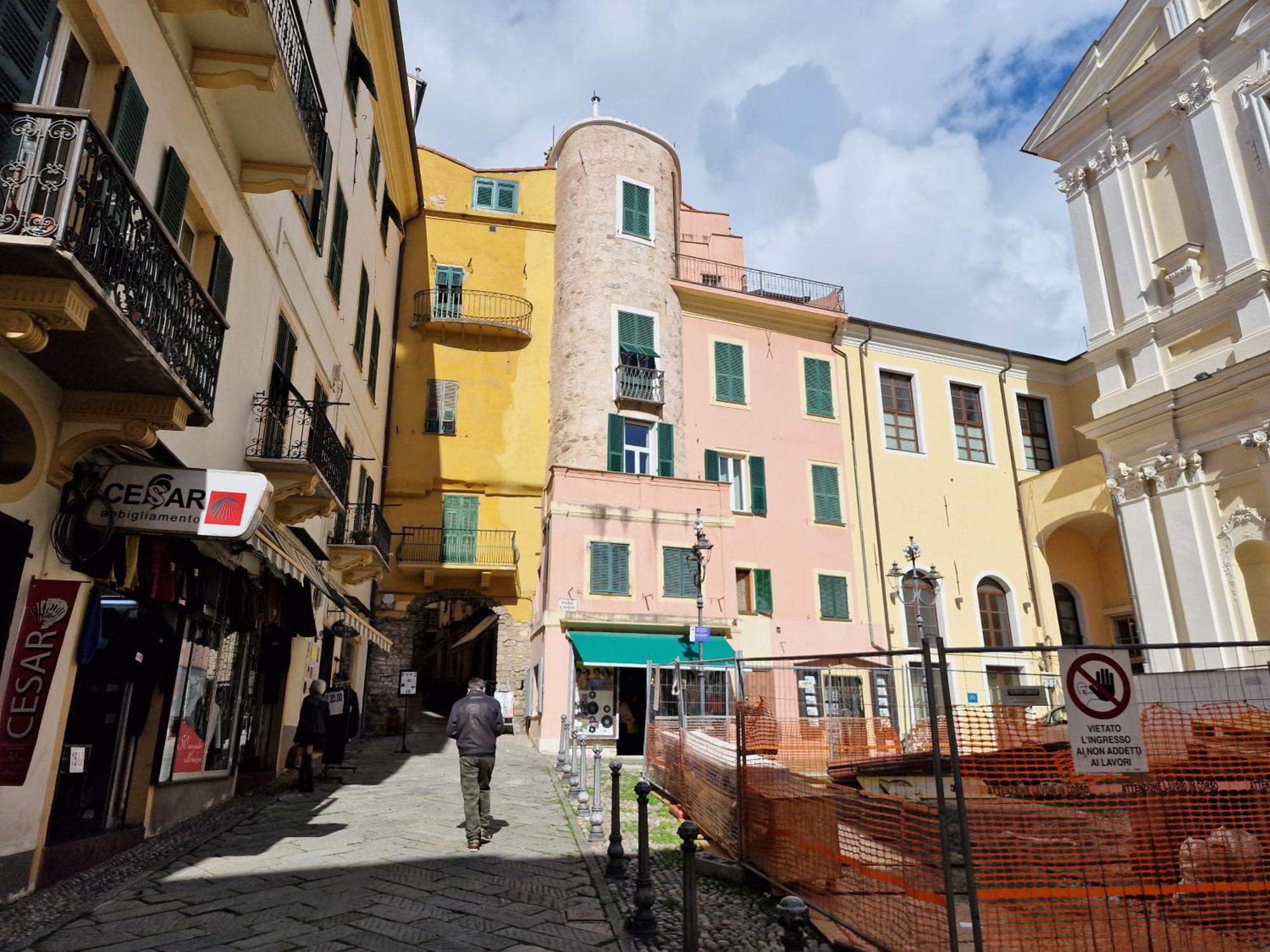 Homeholidaysanremo - Classic Екстериор снимка